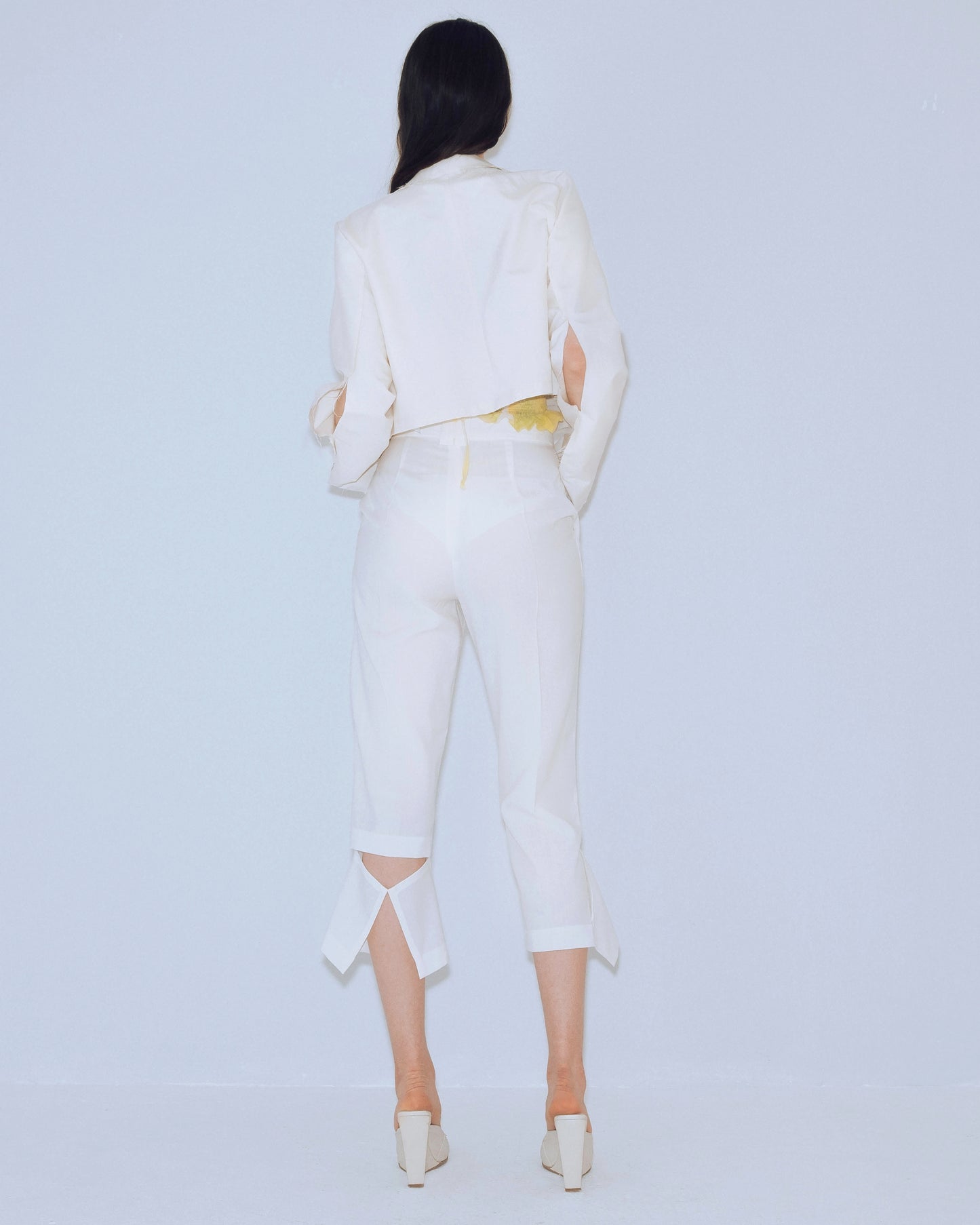 White capri pants